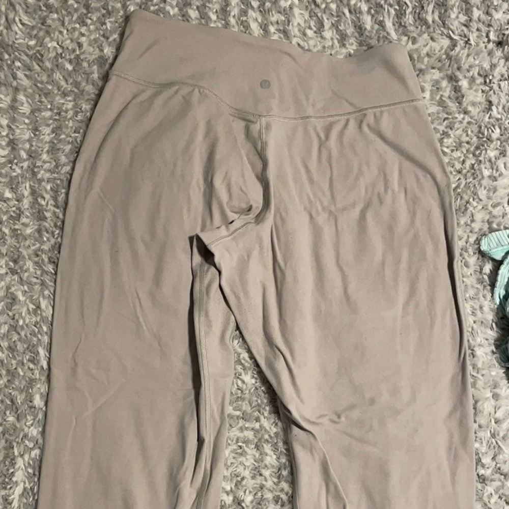 GUC Lululemon Align Joggers Chrome Grey Size 10
